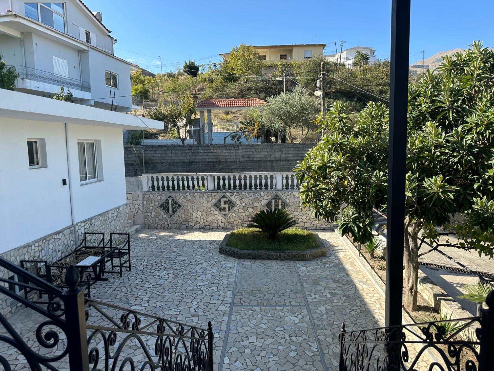 Villa Braho Gjirokastër 外观 照片